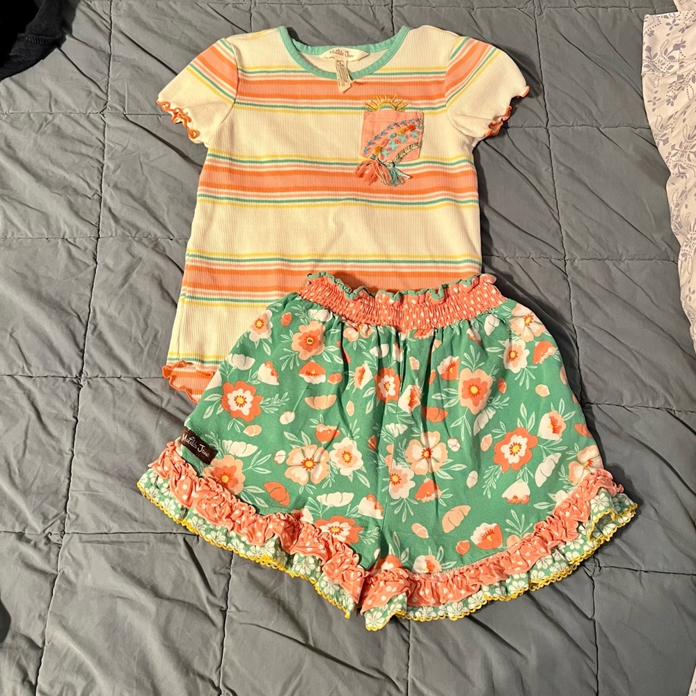Matilda Jane Girl’s Short and Shirt Outfit Size 6